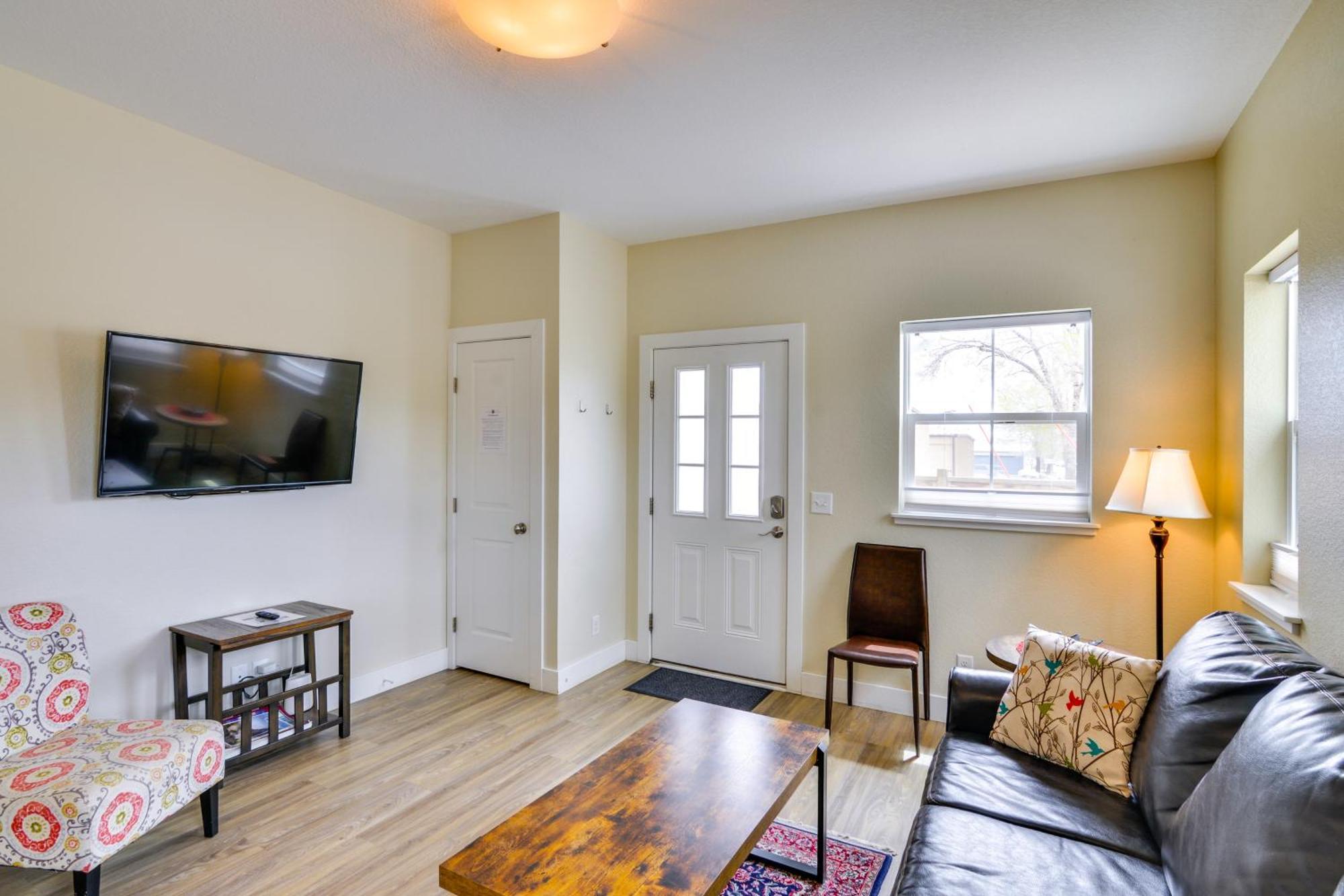 Downtown Buena Vista Condo Walk To River And Cafes! 외부 사진